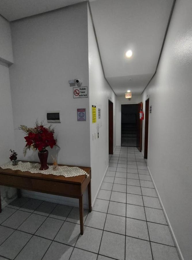 Apartment 1 Apto Em Canasvieiras 2 Quadras Mar E No Centro Edf Camila